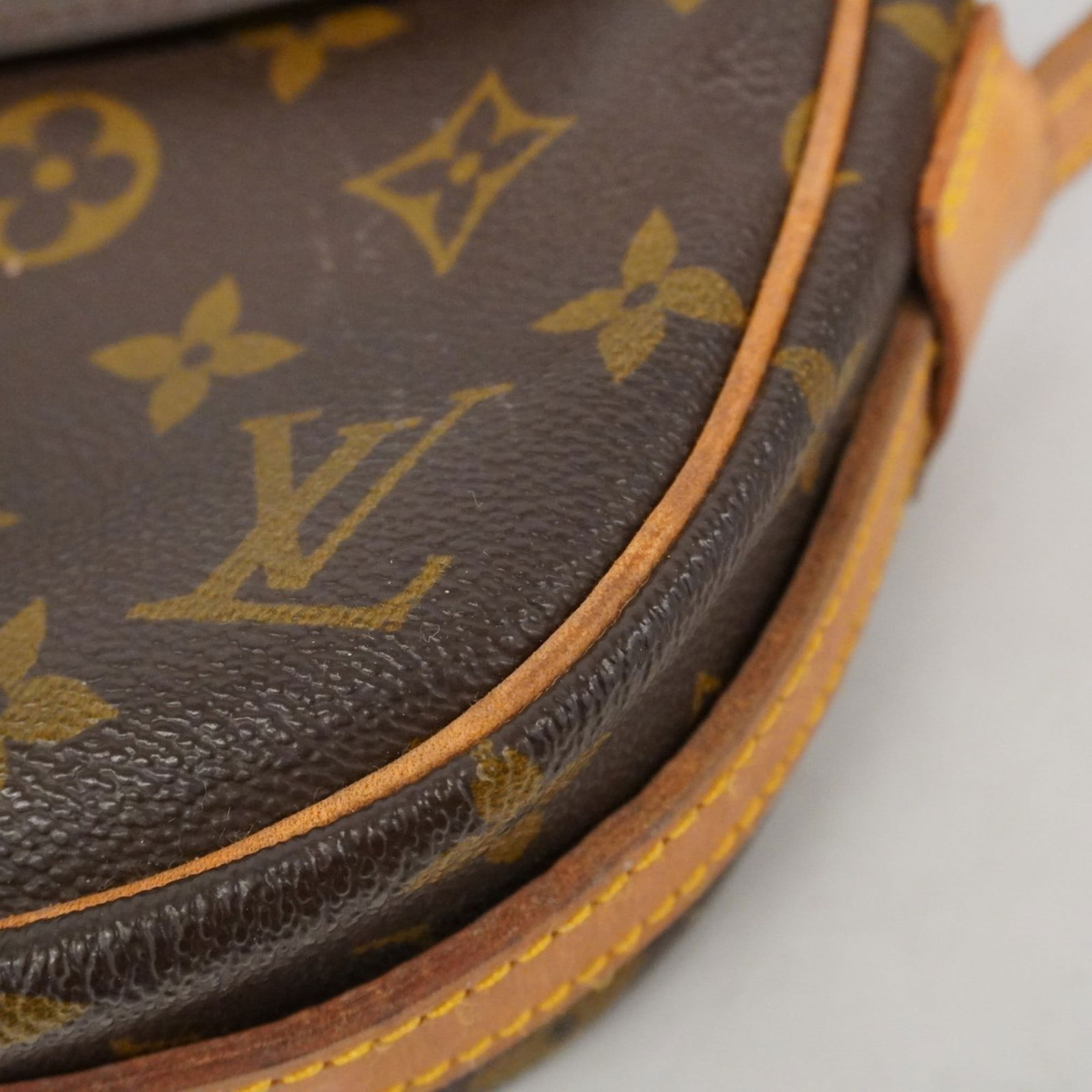 Bag Louis Vuitton Shoulder - 12