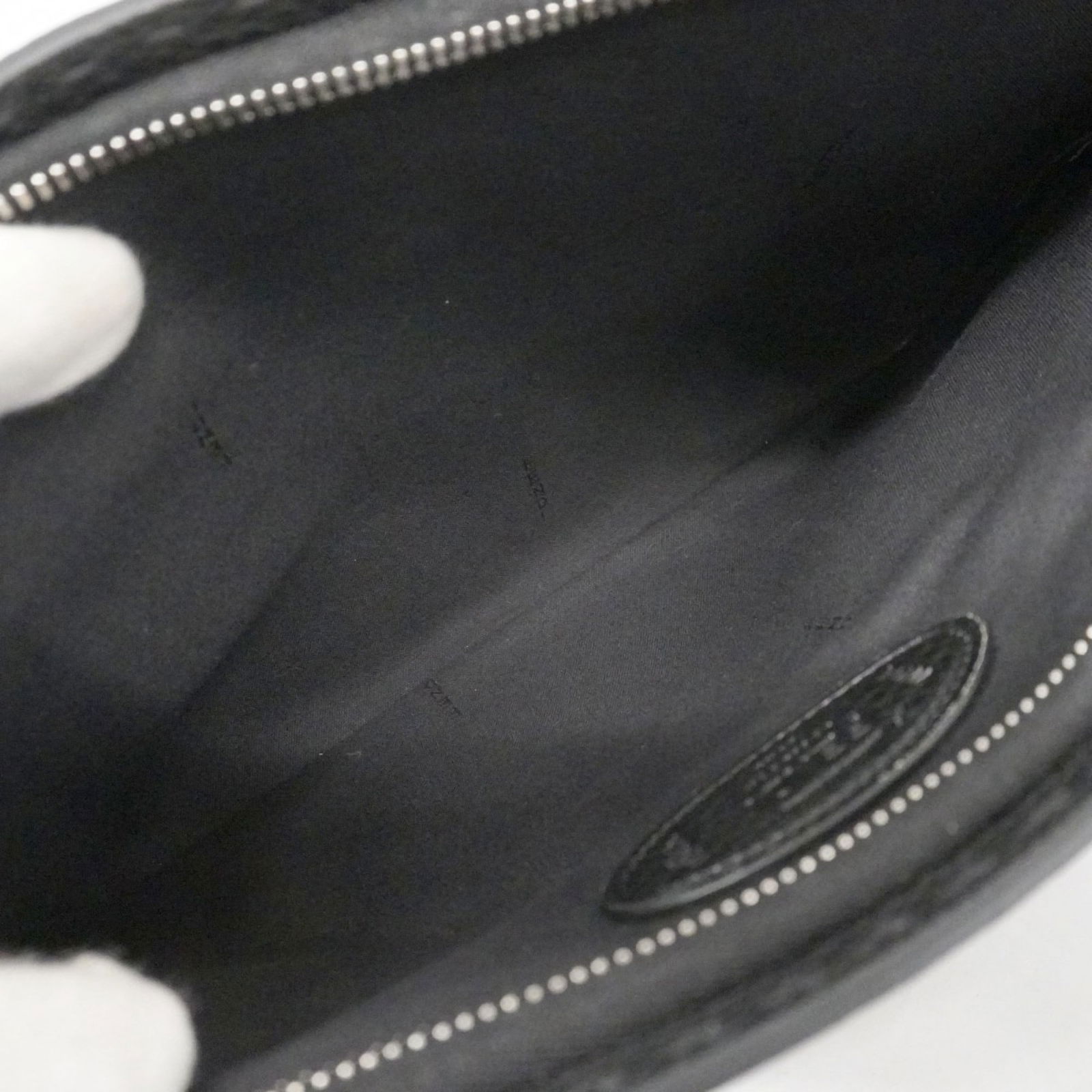 Leather Fendi Clutch Bag - 4