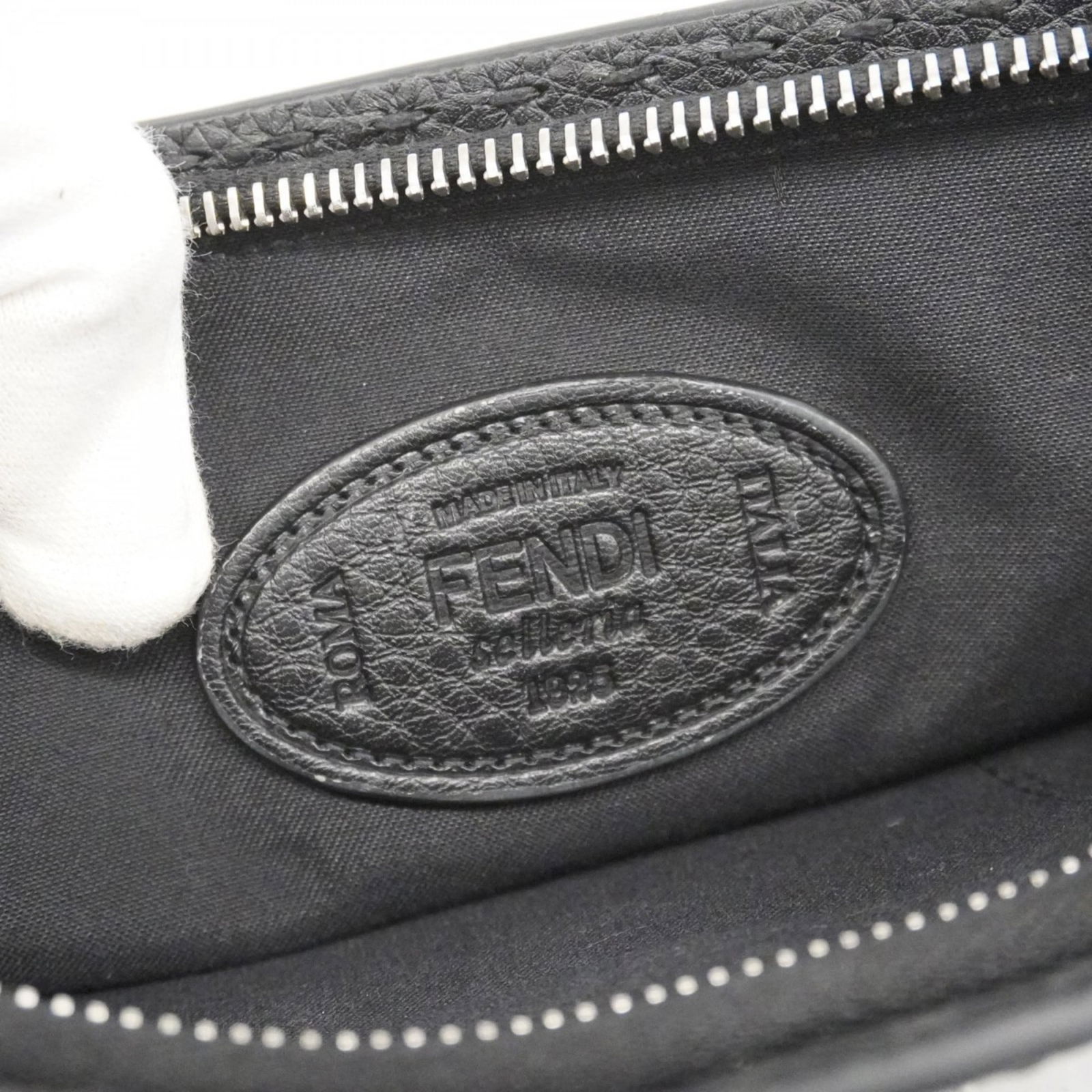 Leather Fendi Clutch Bag - 5