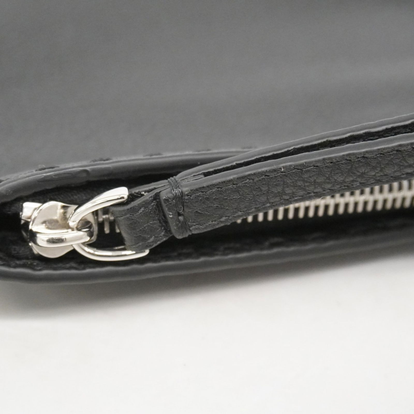 Leather Fendi Clutch Bag - 9