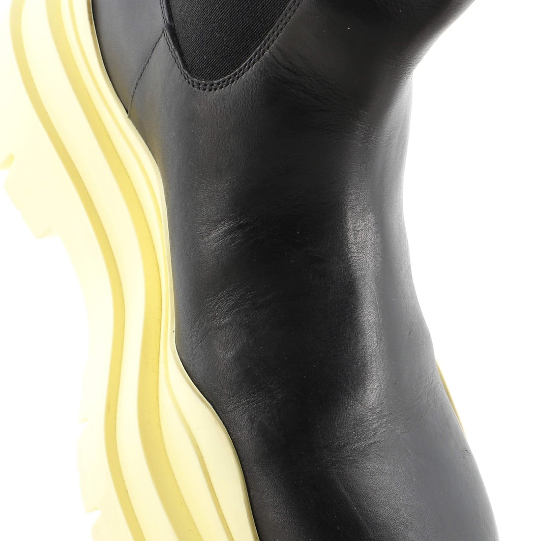 Rubber Bottega Veneta Men's Tire Chelsea Boots Leather and - 5