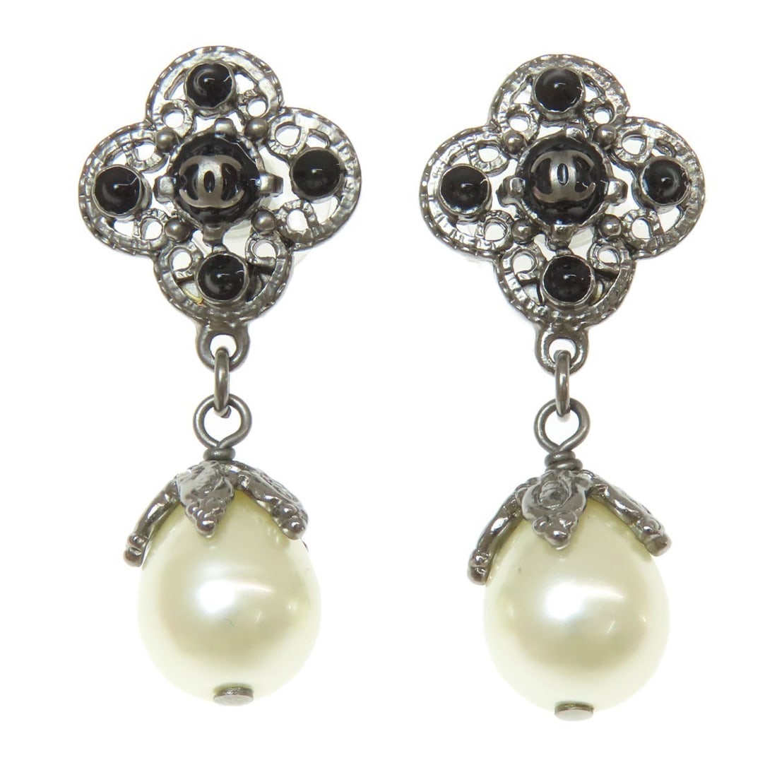 Metal CHANEL COCO Mark earring (1 of 7)