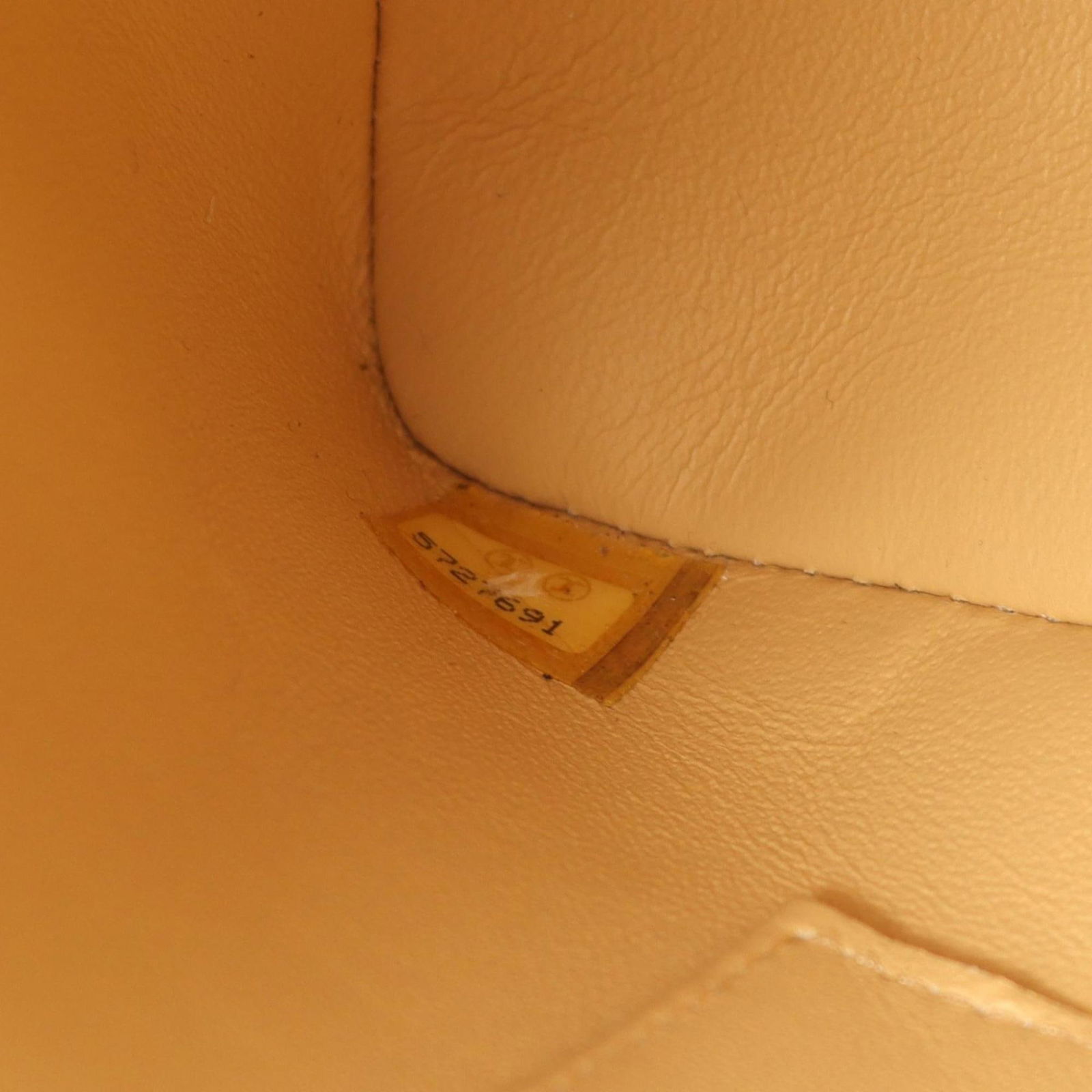 Leather Chanel Tote Bag - 5