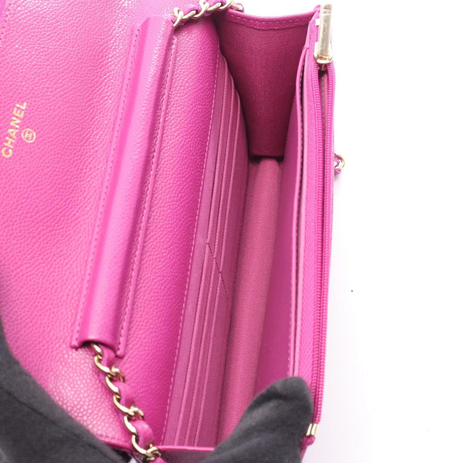 Calfskin Chanel Shoulder Bag Grained - 3