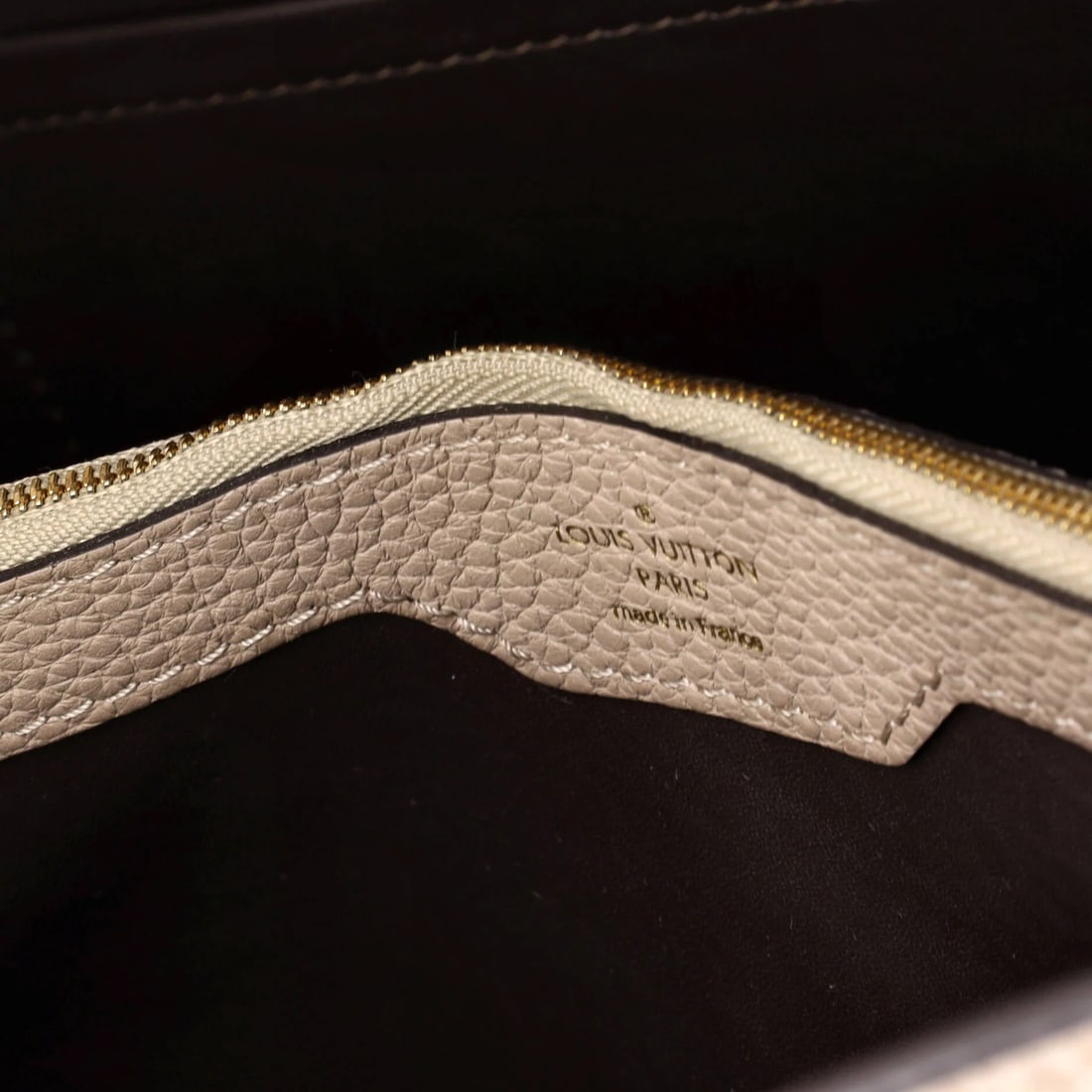 MM Louis Vuitton Capucines Bag Leather with Python - 6