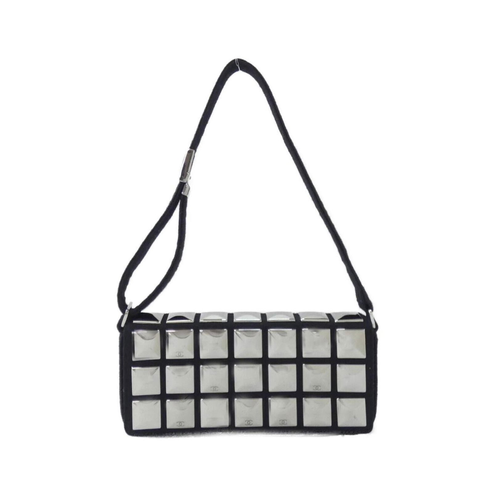 Canvas Chanel Shoulder Bag (1 of 6)