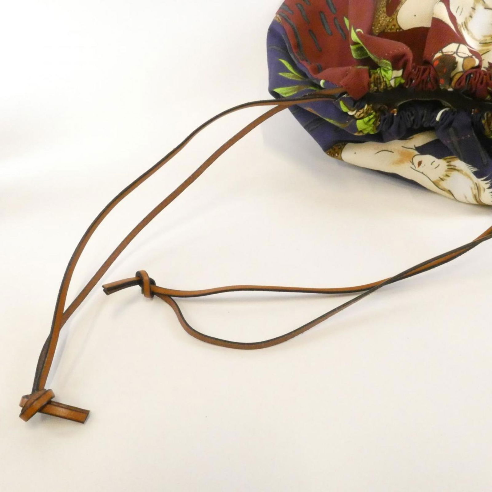 Canvas Loewe Pouch - 5