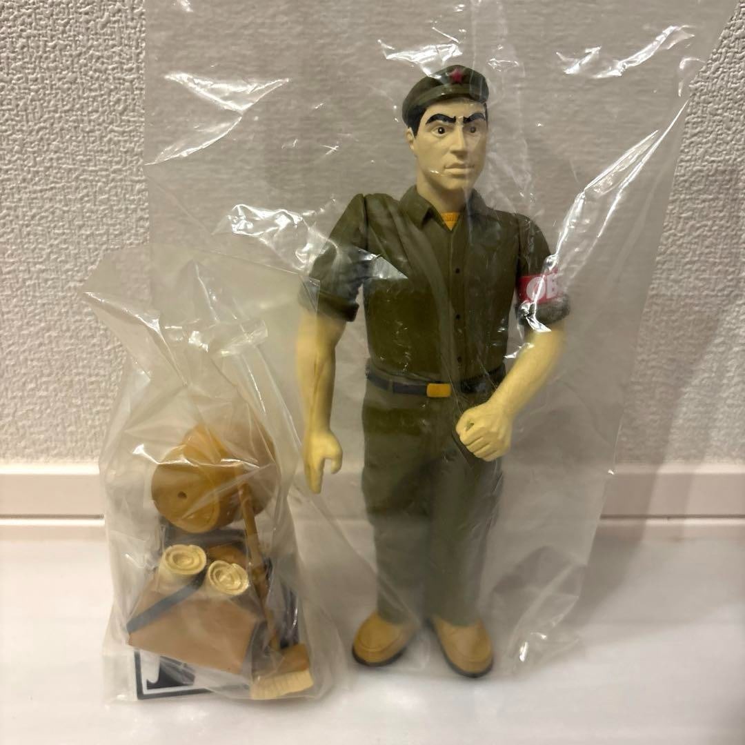 1999 TOKION TOY Neo Graffiti Project 3D OBEY Soft Vinyl Limited Edition (1 of 11)