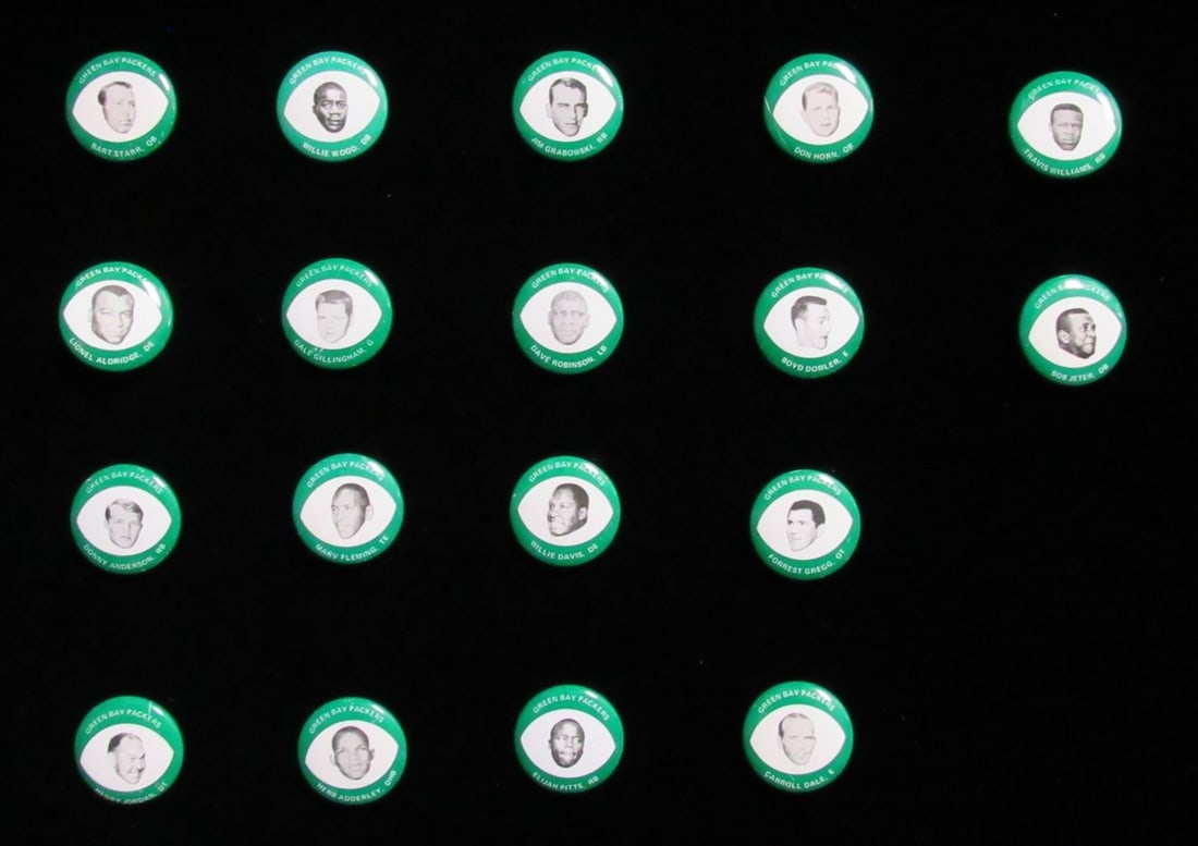 193866 Vintage 1969 Drenks Potato Chips Packers Near Complete Pin Set 18/ 20 (1 of 3)