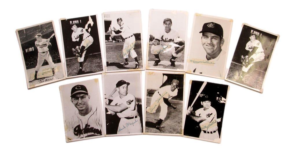 Postcards Lot of 10 Cleveland Indians Autographed/ Signed 3.5x5.5 Photo (1 of 3)