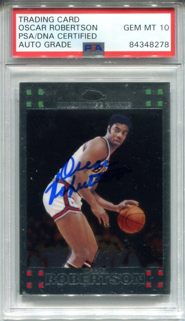 (PSA) Oscar Robertson Autographed 2008 Topps Chrome Card (1 of 2)