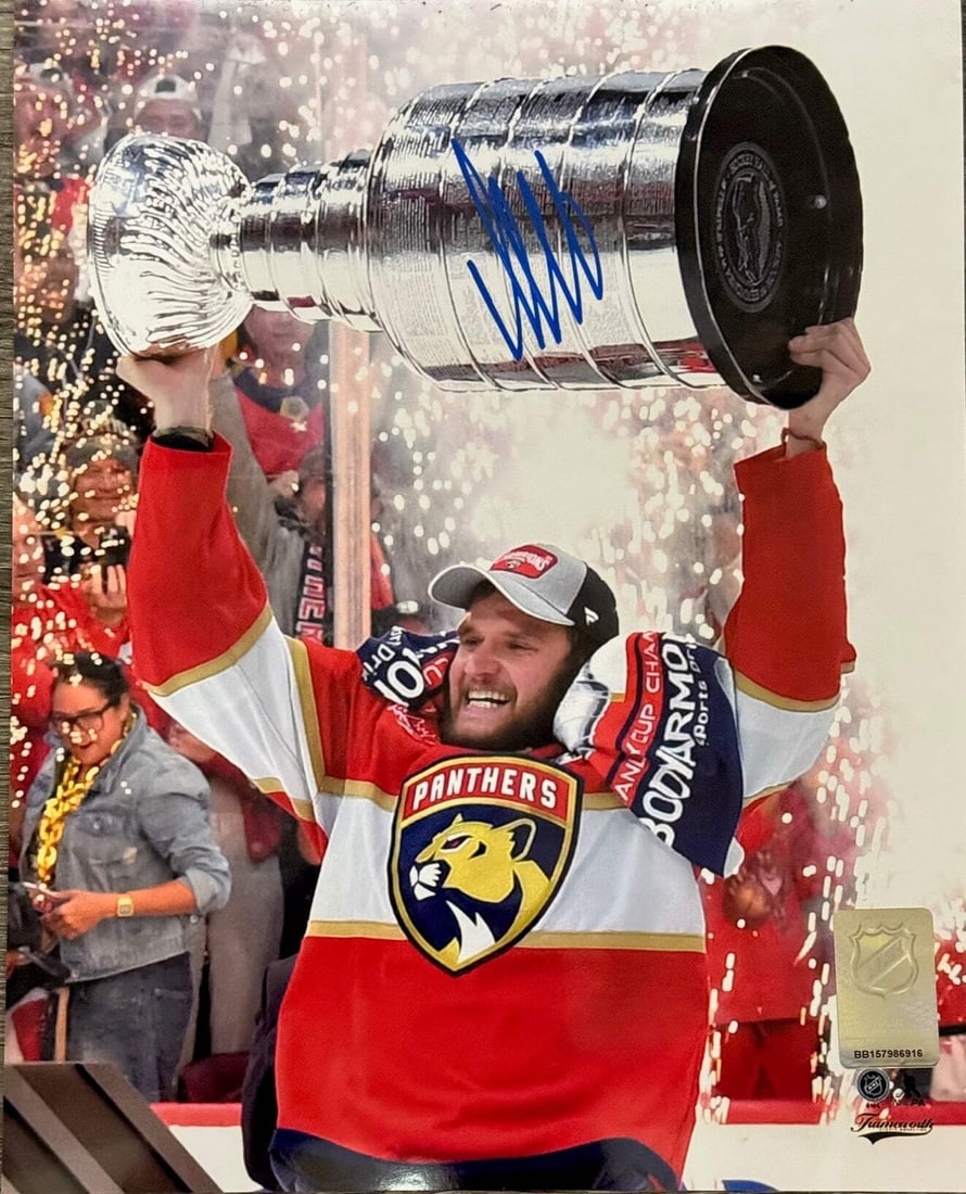 Witness Aleksander Barkov Autographed Panthers 8x10 Raising Stanley Cup (Beckett (1 of 1)