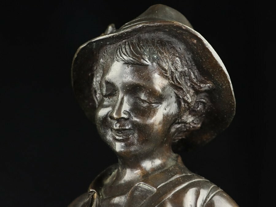 Little Hunter 20in Tall - Auguste Moreau 1900s Antique French Bronze Statue - 4