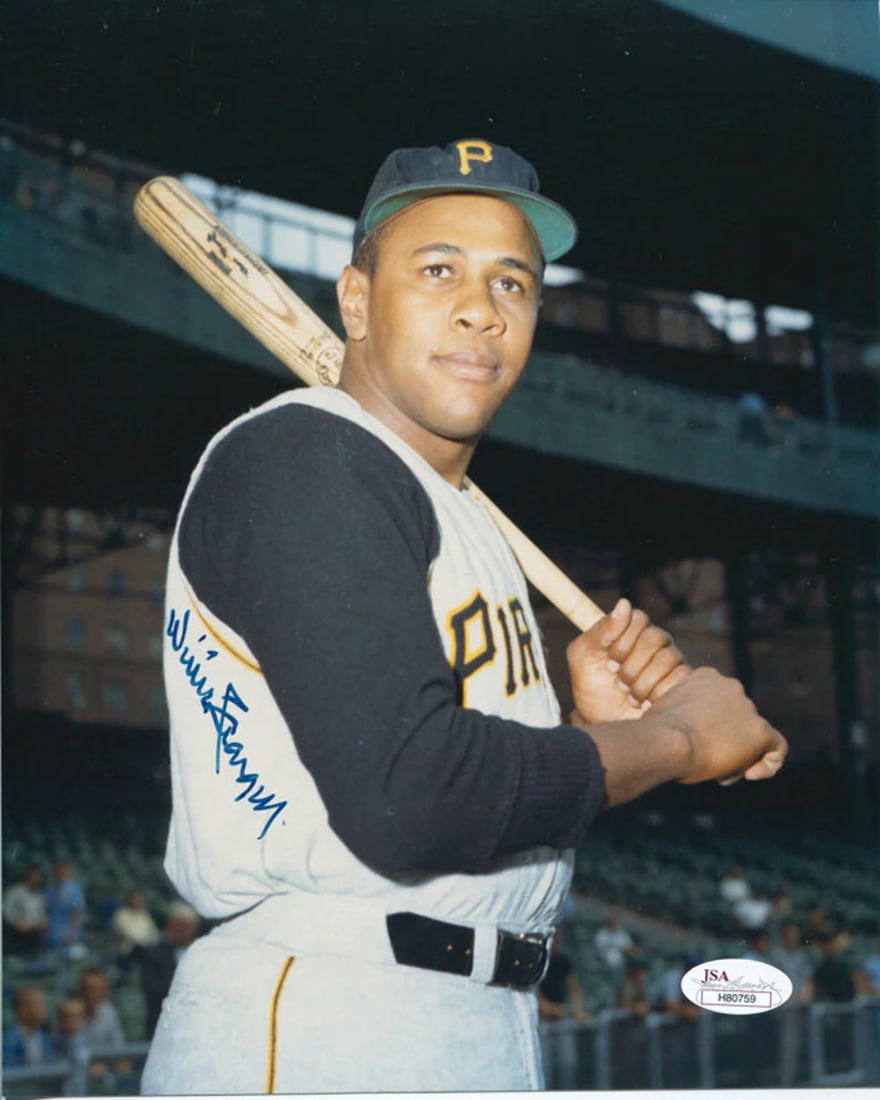 (JSA) Willie Stargell Autographed 8x10 Baseball Photo (1 of 1)
