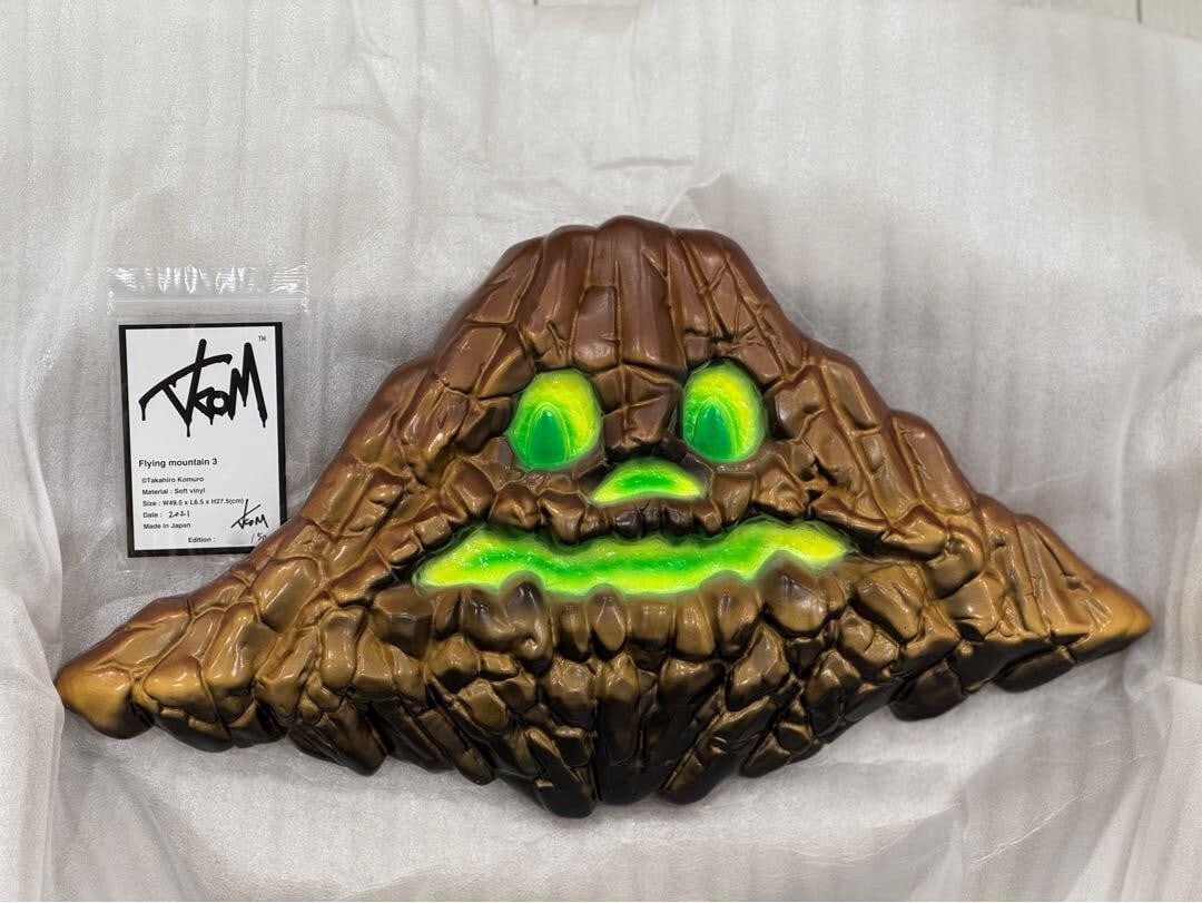 new Tkom Takahiro Komuro Rare Soft Vinyl Flying Mountain 2021 Signed Figure ED50: new Tkom Takahiro Komuro Rare Soft Vinyl Flying Mountain 2021 Signed Figure ED50 This listing features new Tkom Takahiro Komuro Rare Soft Vinyl Flying Mountain 2021 Signed Figure ED50. Item specifics