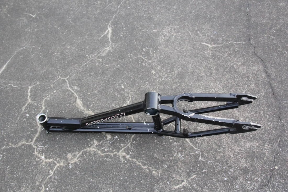 BLACK KUWAHARA PURSUE BMX Prototype Sample Aluminum Frame FLATLAND 20-inch - 9