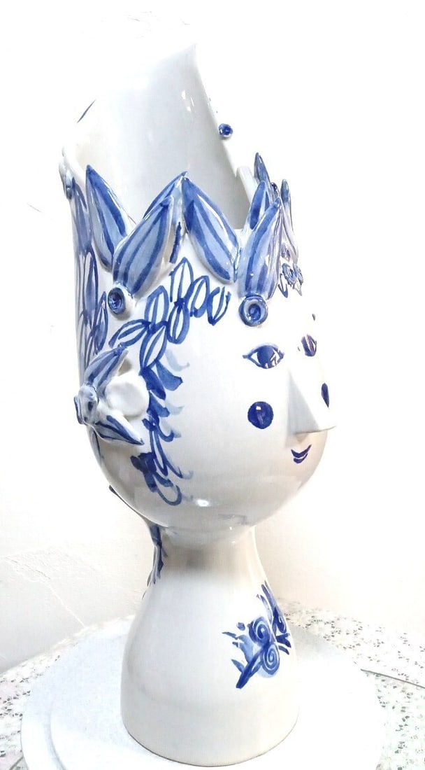Handmade BJORN WIINBLAD Flower Vase "Girl from Arles" Blue House Ceramic - 4