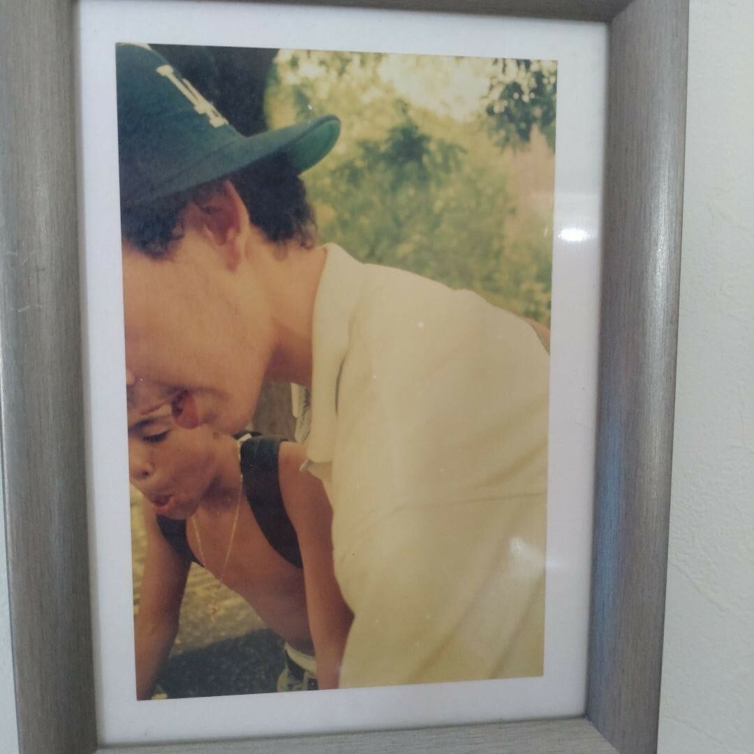 autographed LARRY CLARK/ TOKYO 100 Larry Clark KIDS: autographed LARRY CLARK/ TOKYO 100 Larry Clark KIDS This listing features autographed LARRY CLARK/ TOKYO 100 Larry Clark KIDS. Item specifics are provided below. Item Specifics: Type: Print Artist: