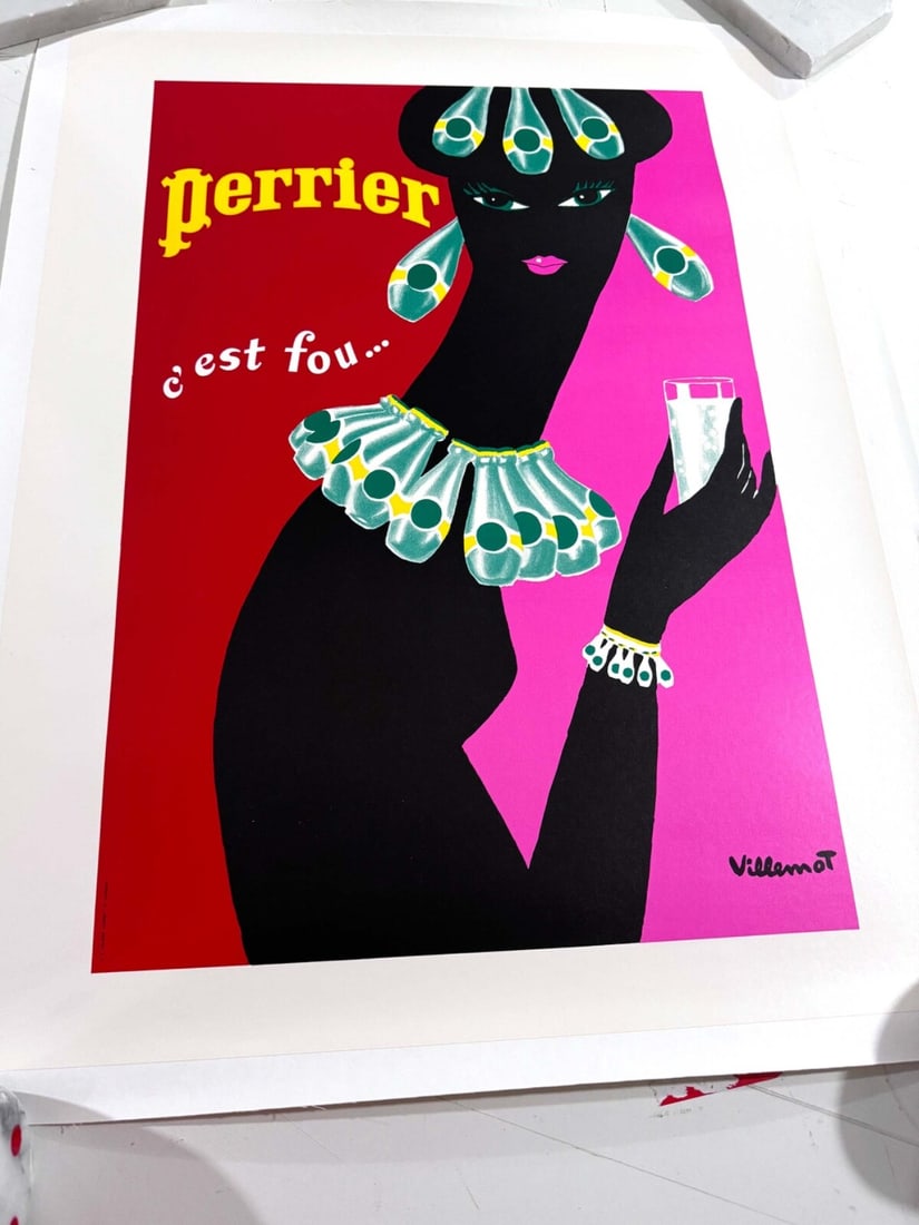 Poster Villemot Perrier Femme Noir Necklace 1977 Original French (1 of 4)