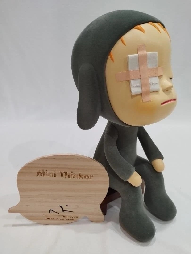 Sculpture Yoshitomo Nara Mini Thinker mixed media 28cm Art Collectible - 8