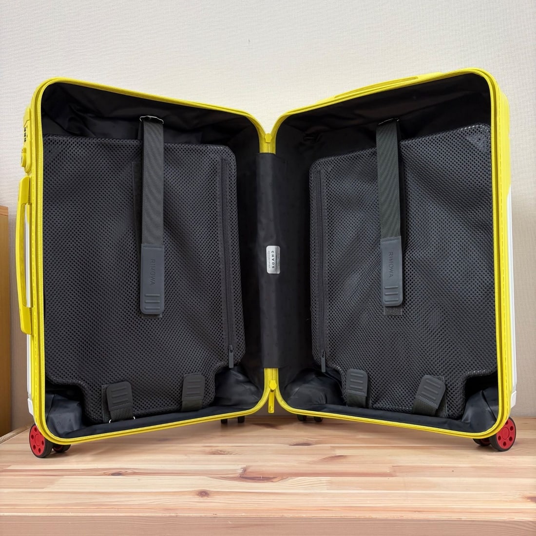 Carry-On RIMOWA x CHAOS Essential Cabin 36L White Yellow 4-Wheel Suitcase - 13