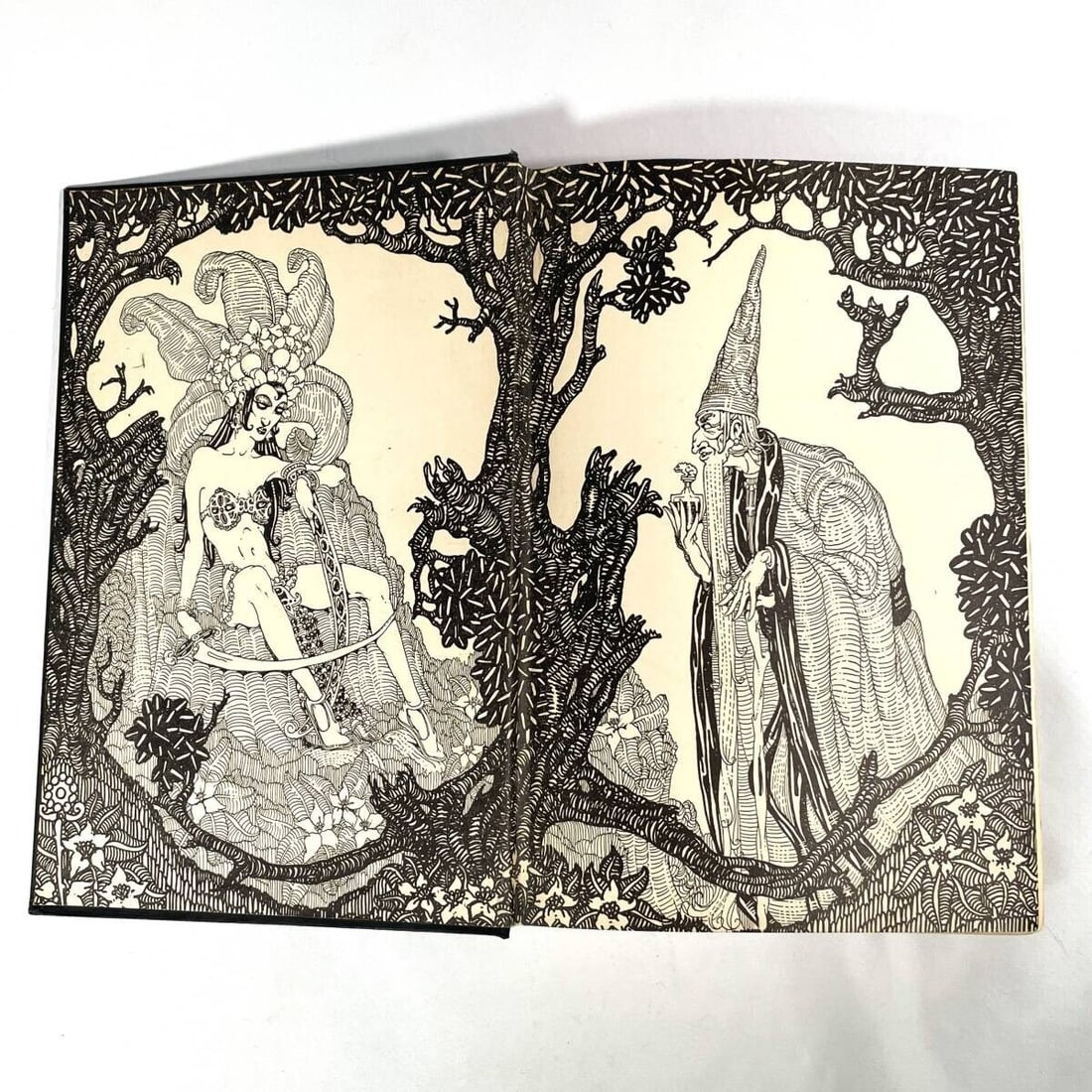 Gothic - Alraune by Hanns Heinz Ewers - 1st English 1929 Illustrated Mahlon Blaine - 10