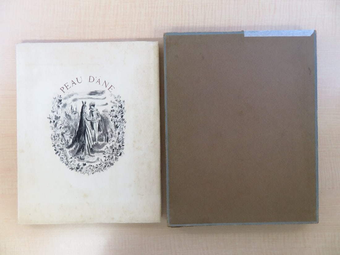 1st Edition 1948 - Peau d'ane by Charles Perrault - Illustrated by Hermine David (1 of 10)