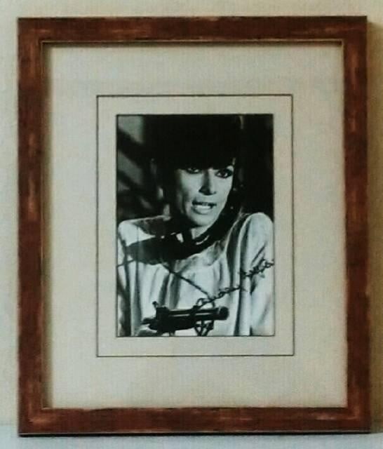 authentic - Audrey Hepburn autographed photograph - authenticated by BAS (1 of 4)