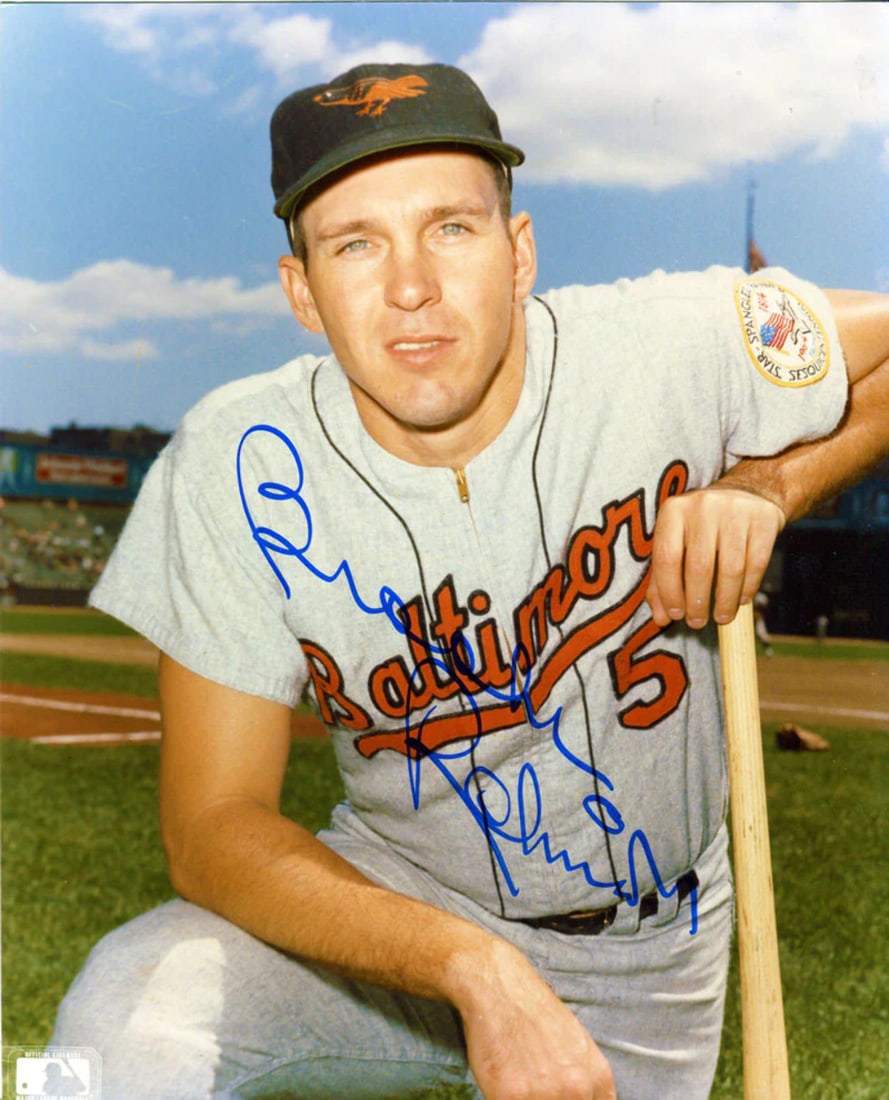 Photo Brooks Robinson Autographed 8x10: Photo Brooks Robinson Autographed 8x10 This listing features Photo Brooks Robinson Autographed 8x10. Item specifics are provided below. Item Specifics: ? Brooks Robinson Autographed 8x10 Photo in