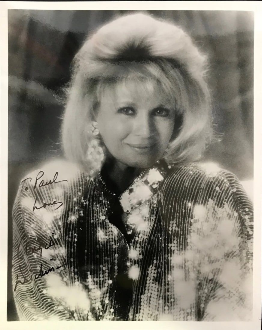 Photo Angie Dickinson Autographed Black & White 8x10: Photo Angie Dickinson Autographed Black & White 8x10 This listing features Photo Angie Dickinson Autographed Black & White 8x10. Item specifics are provided below. Item Specifics: Signed in black