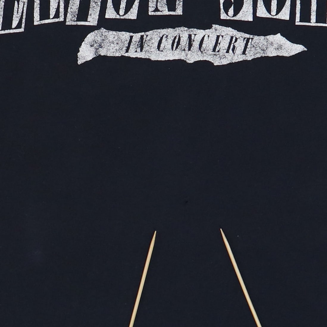 Shirt 1982 Elton John Jump Up Tour - 7