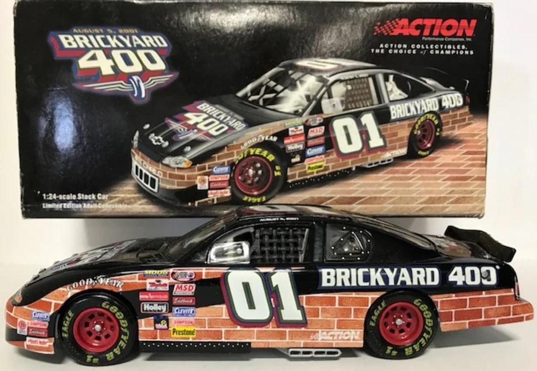 Car Brickyard 400 Event Car Unsigned 2001 1: 24 Scale Die-Cast (1 of 2)