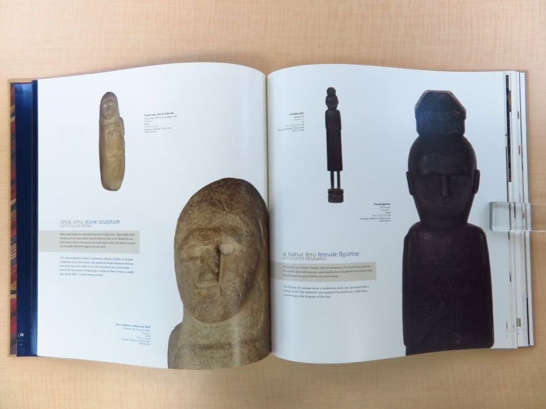 2008 - Husi bei ala Timor sira nia liman = From the Hands of Our Ancestors - 7