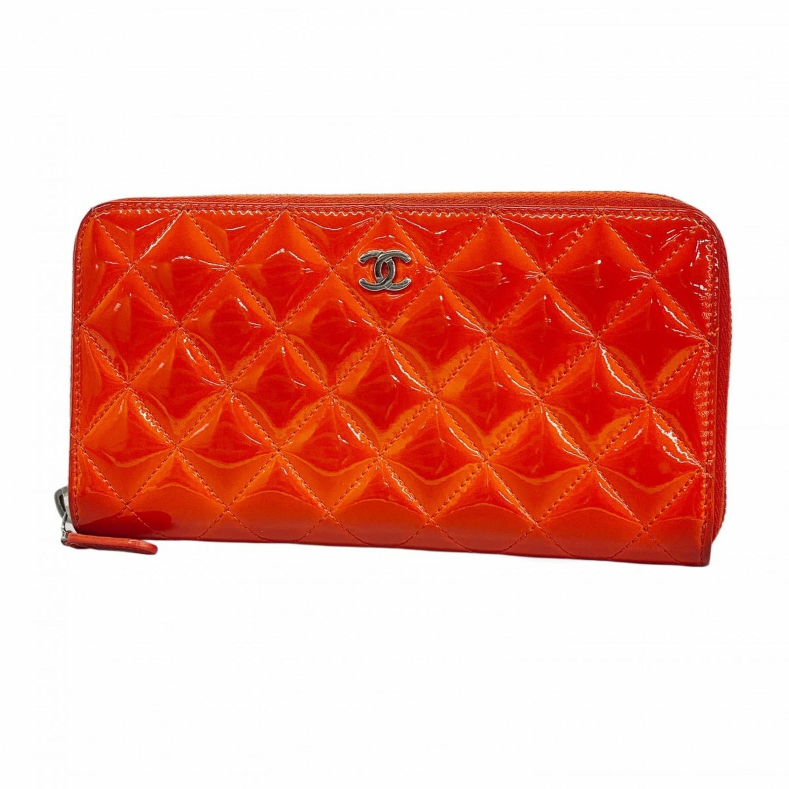 Leather Chanel Long Wallet (Bi-Fold) Patent: Leather Chanel Long Wallet (Bi-Fold) Patent This listing features Leather Chanel Long Wallet (Bi-Fold) Patent. Item specifics are provided below. Item Specifics: Brand: Chanel Type: Long Wallet (Bi-Fo