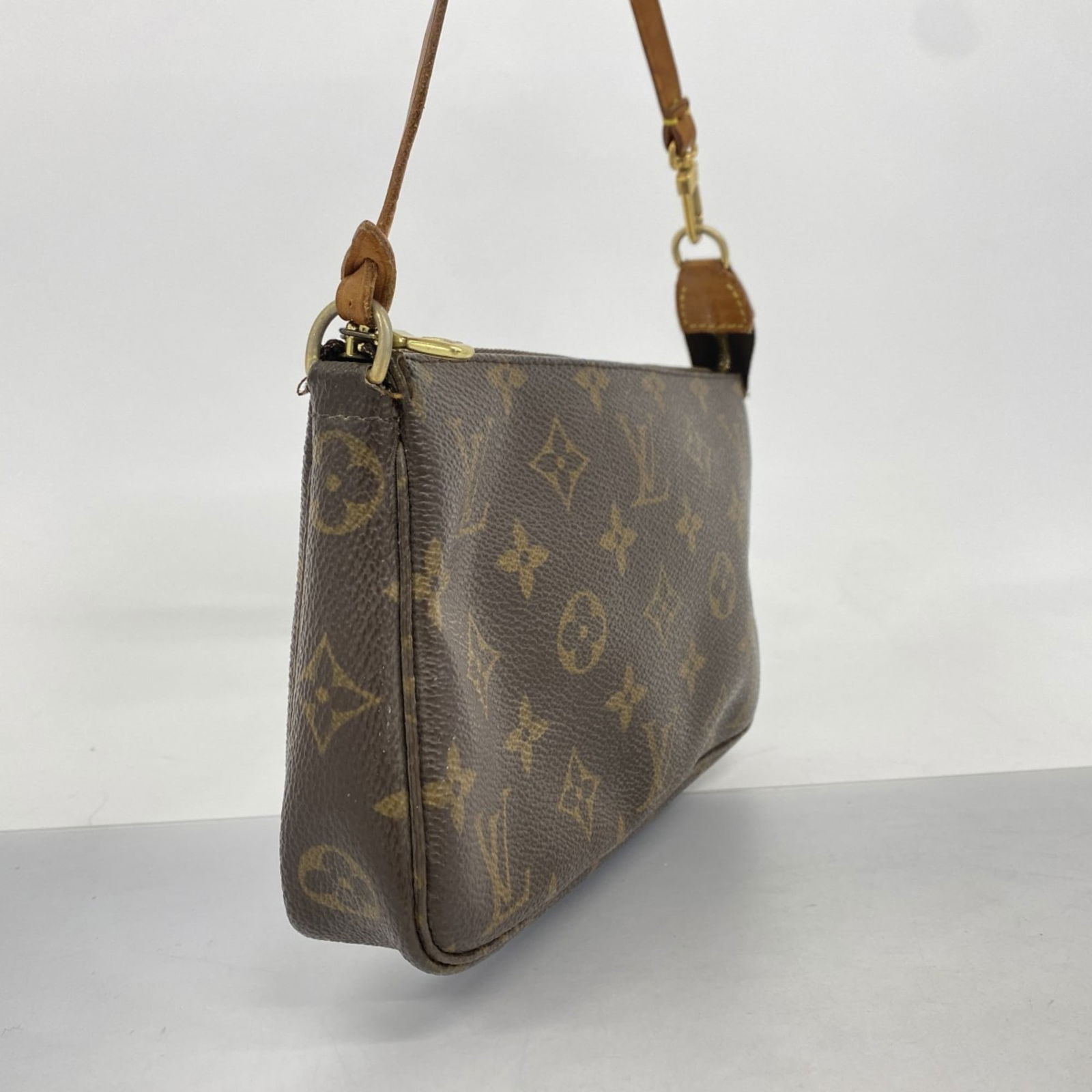 Pouch Louis Vuitton - 2