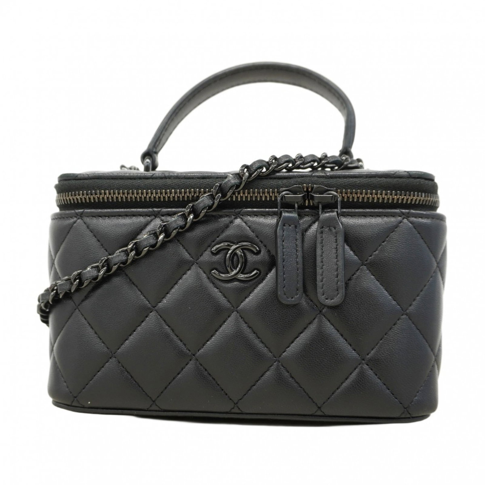 Leather Chanel Vanity Bag: Leather Chanel Vanity Bag This listing features Leather Chanel Vanity Bag. Item specifics are provided below. Item Specifics: Brand: Chanel Type: Vanity Bag Material: Leather Leather/Fur Type: Lambski