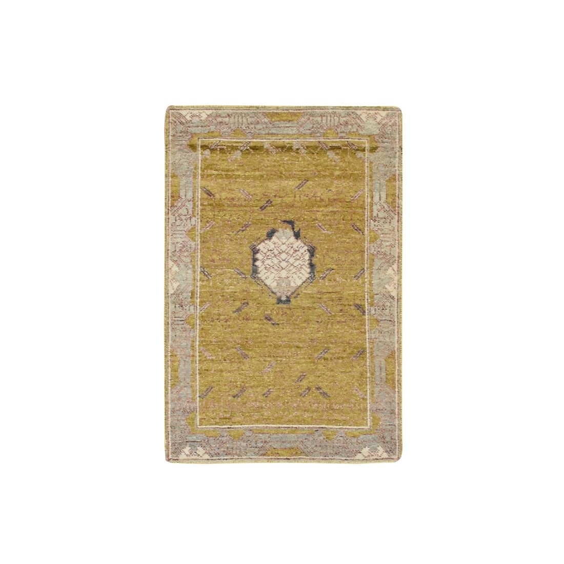 Rug 2'1"x3'2" Golden Yellow Pinecone Design 100% Wool Hand Knotted: Rug 2'1"x3'2" Golden Yellow Pinecone Design 100% Wool Hand Knotted This listing features Rug 2'1"x3'2" Golden Yellow Pinecone Design 100% Wool Hand Knotted. Item specifics are provided below. Item Spe