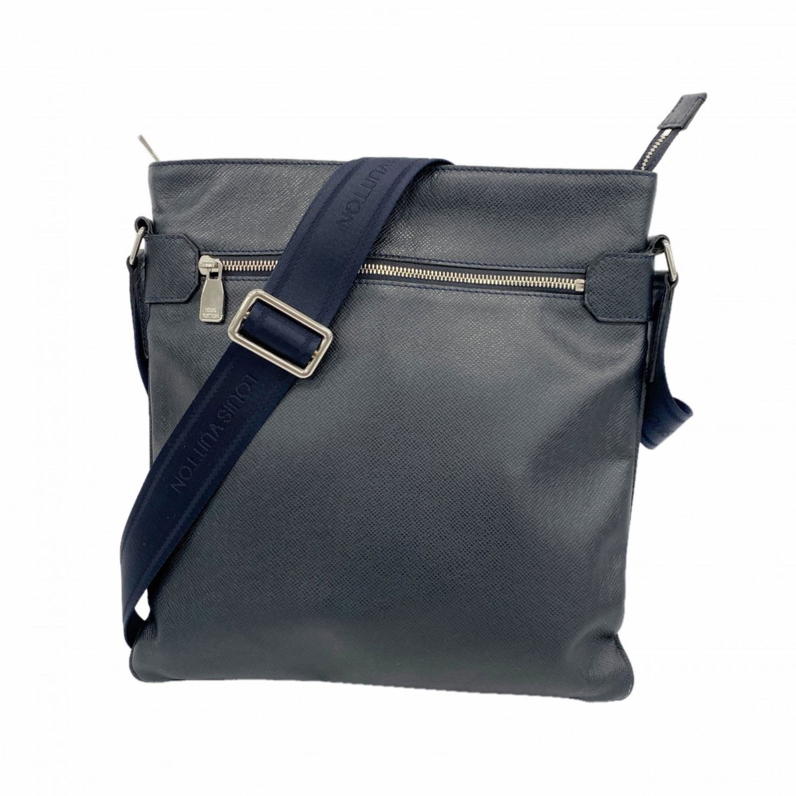 Bag Louis Vuitton Shoulder: Bag Louis Vuitton Shoulder This listing features Bag Louis Vuitton Shoulder. Item specifics are provided below. Item Specifics: Brand: Louis Vuitton Type: Shoulder Bag Color: Boreal Gender: Men Size (