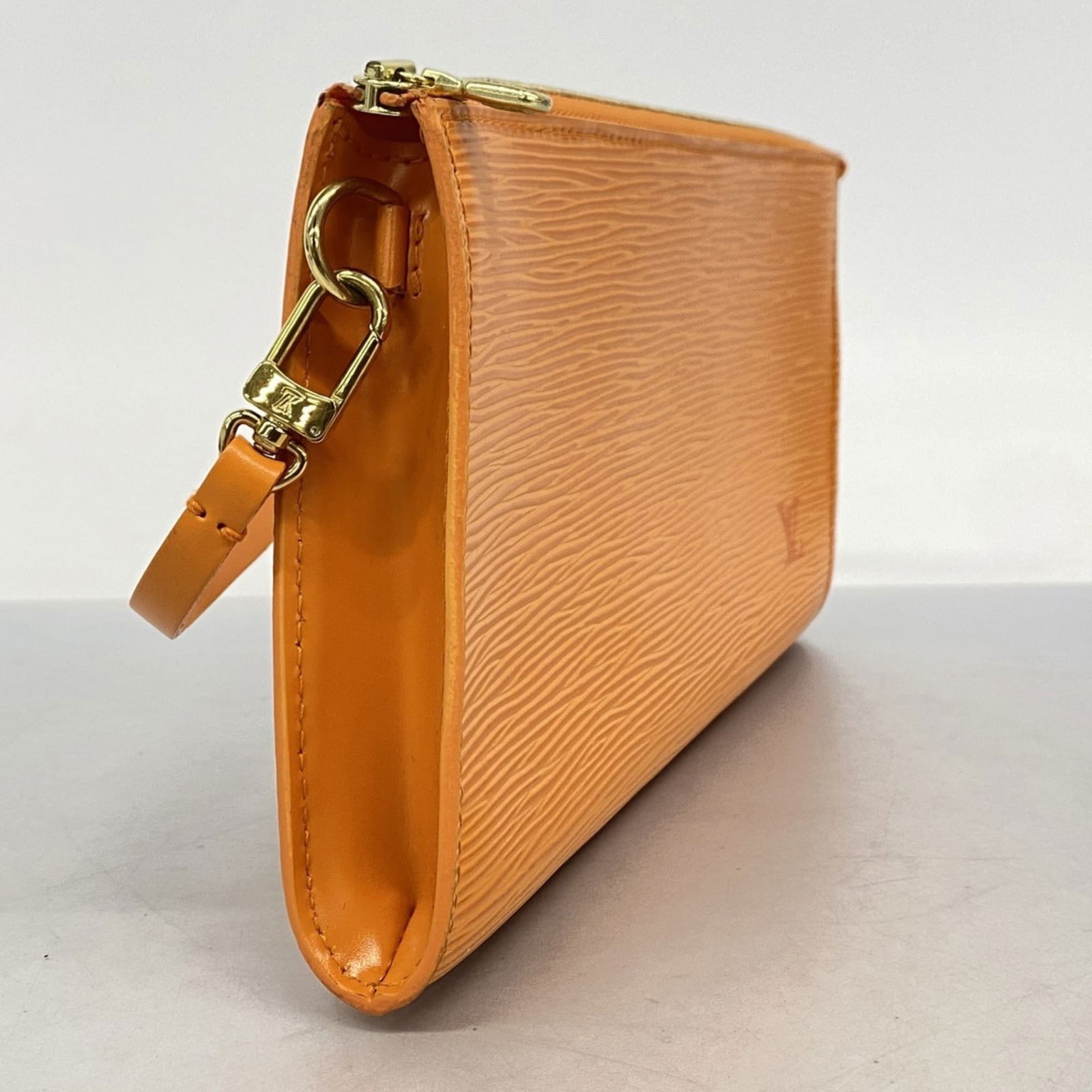 Pouch Louis Vuitton - 2