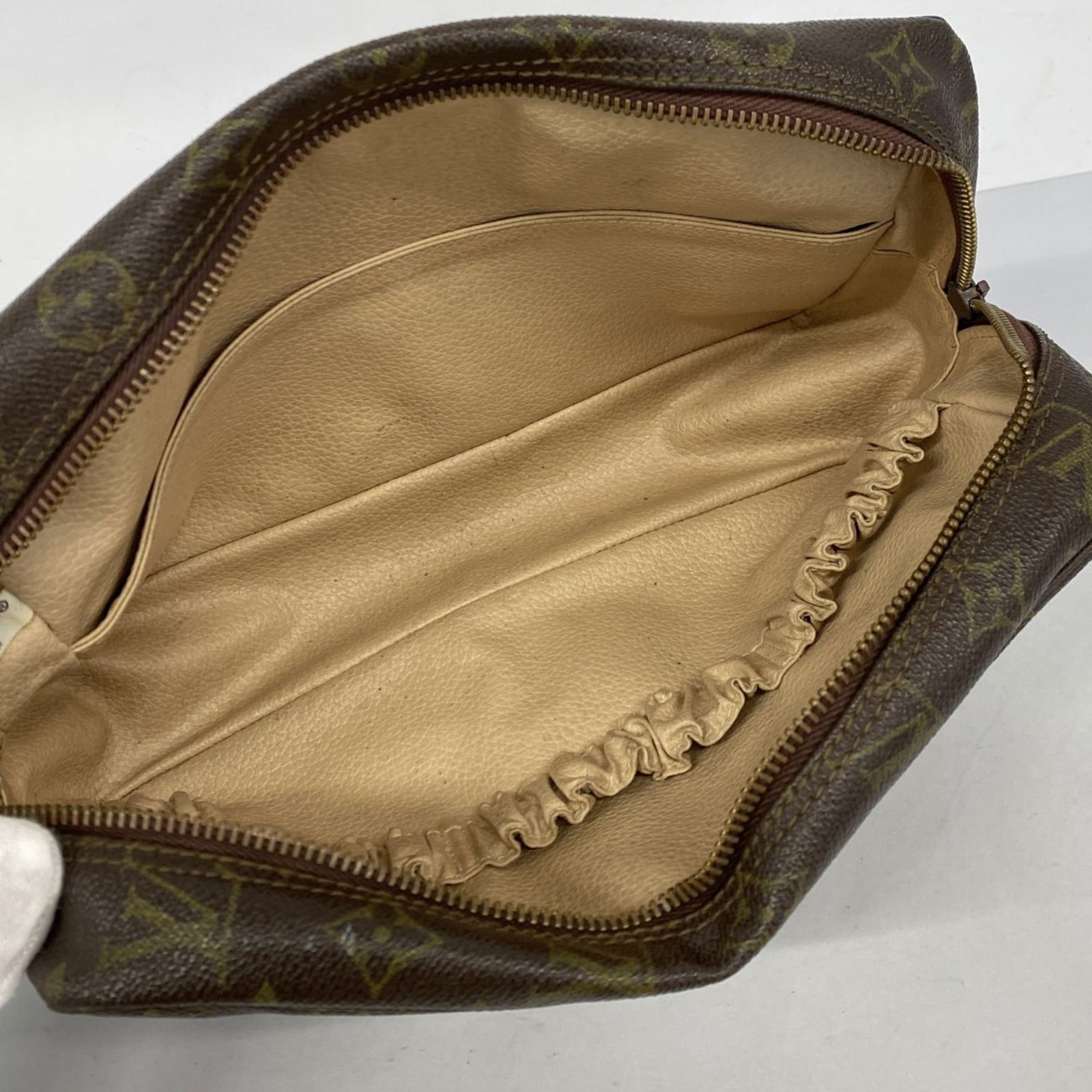 Pouch Louis Vuitton - 4