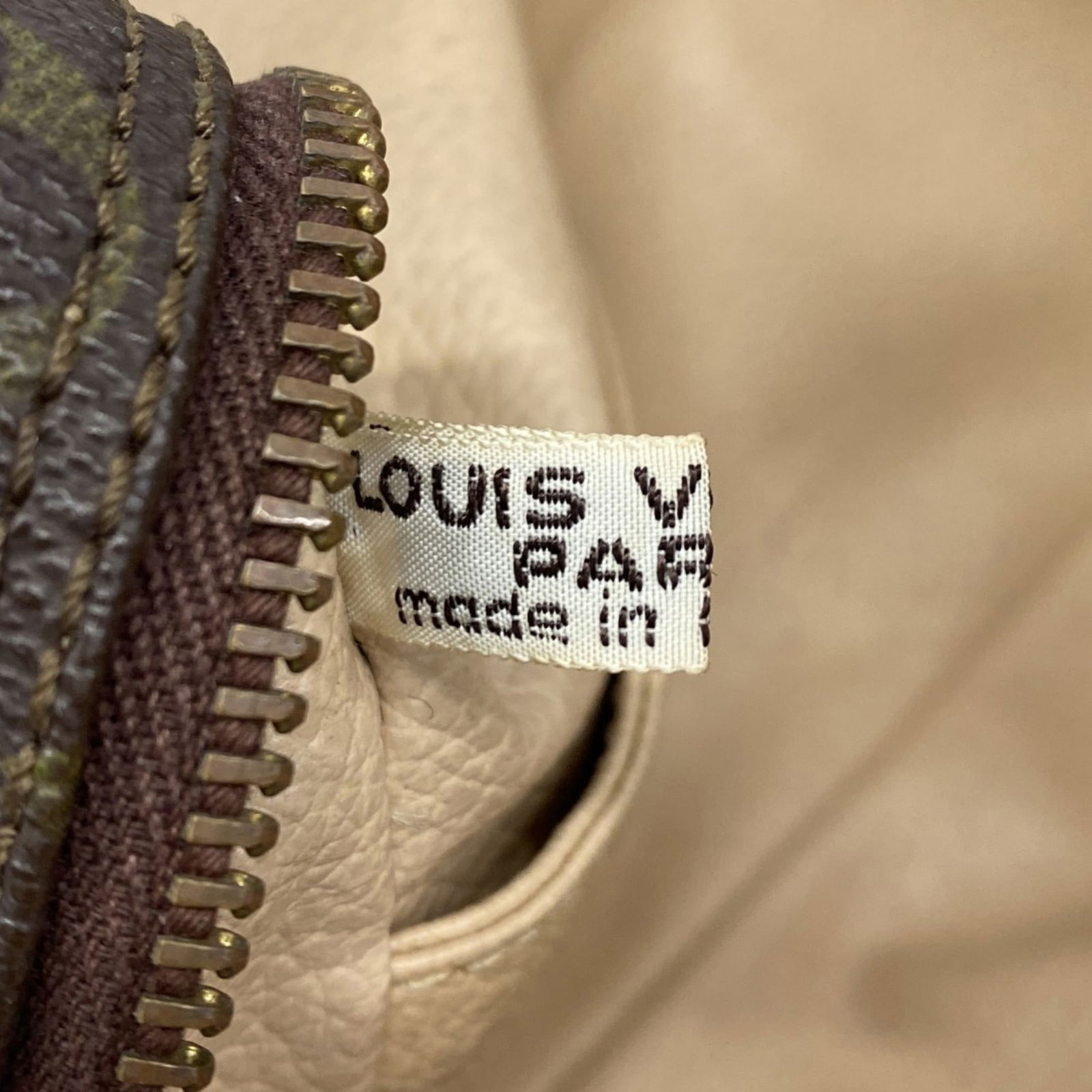 Pouch Louis Vuitton - 5