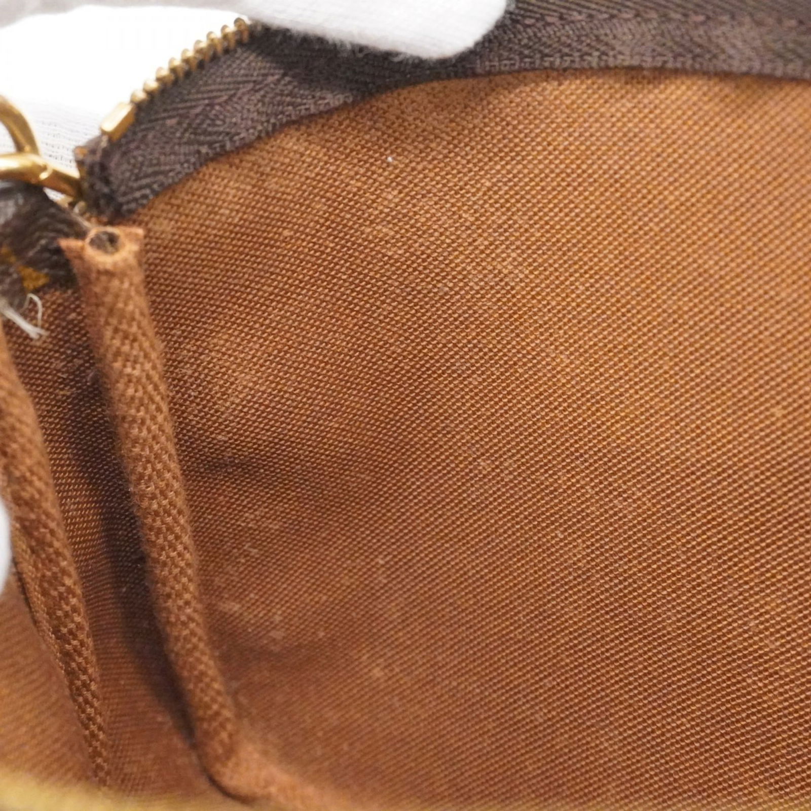 Pouch Louis Vuitton - 12