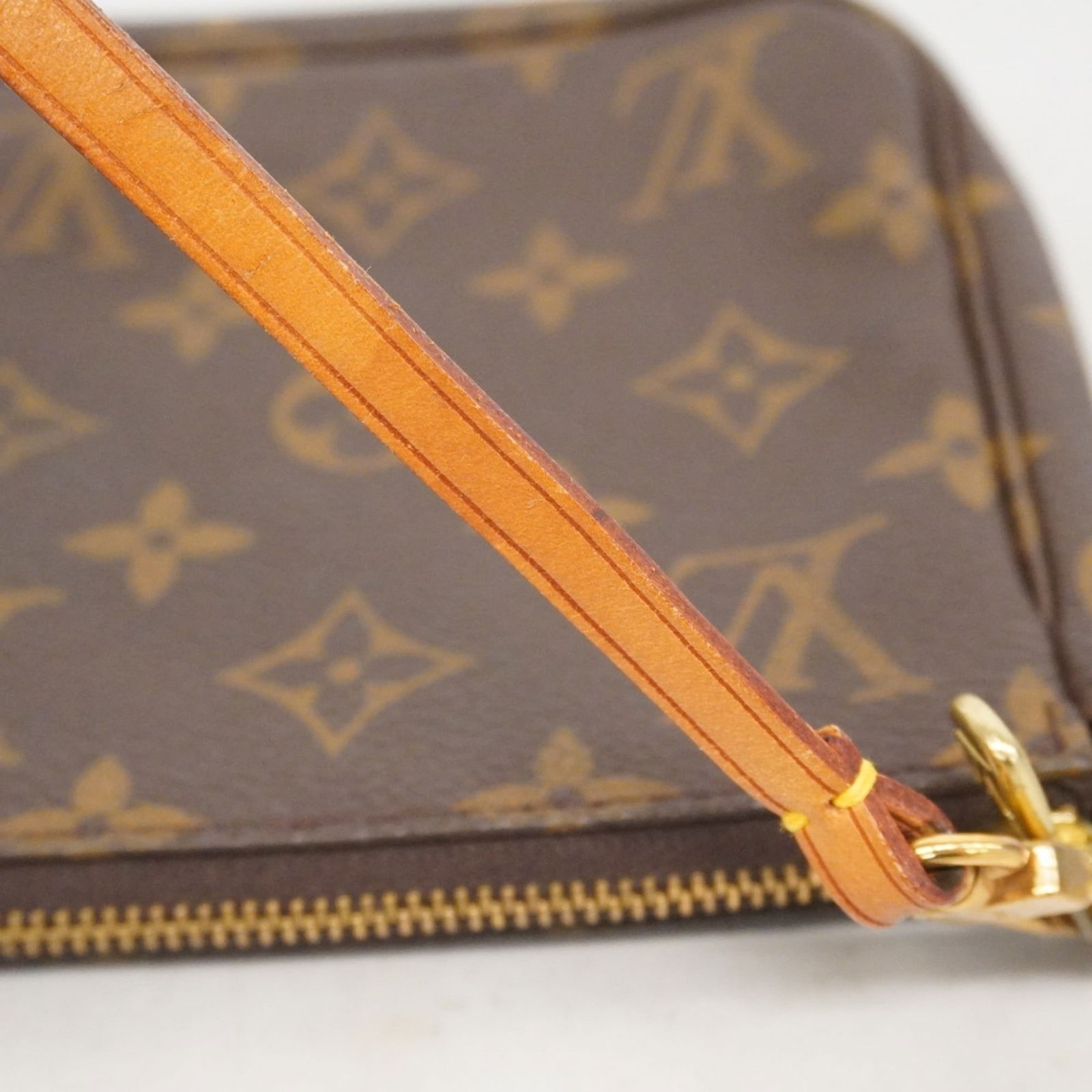 Pouch Louis Vuitton - 14