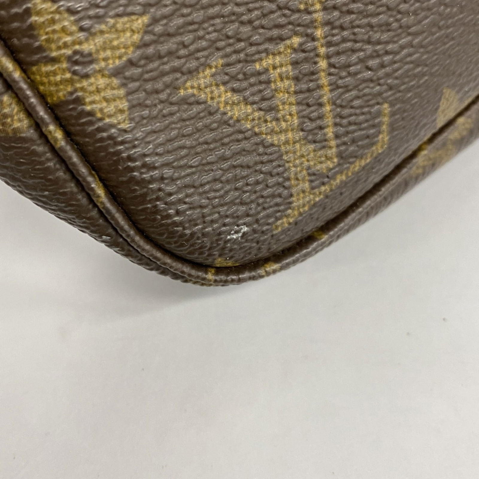 Pouch Louis Vuitton - 8