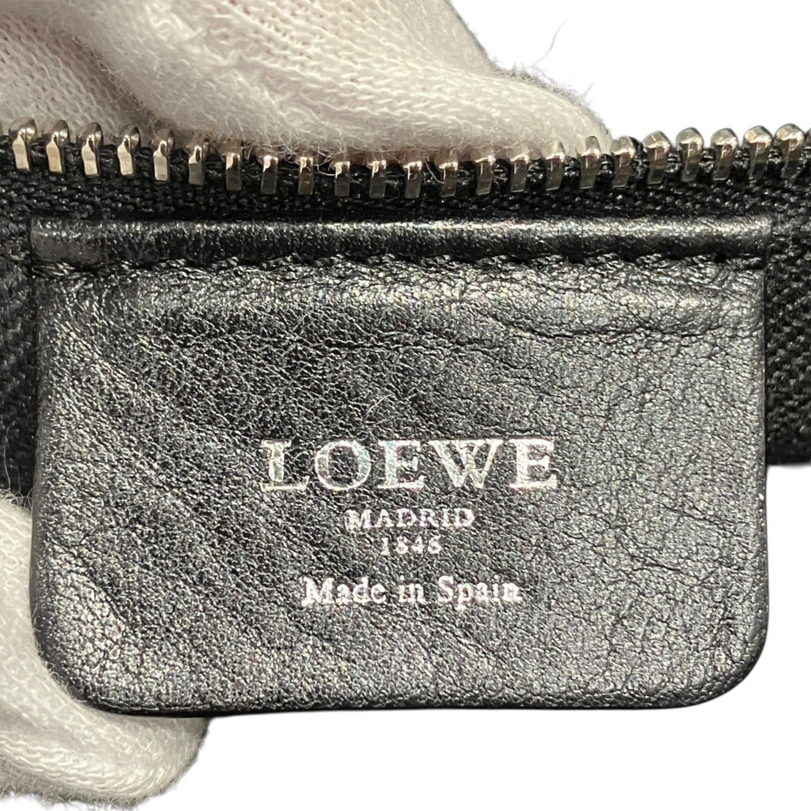 Leather Loewe Shoulder Bag - 4