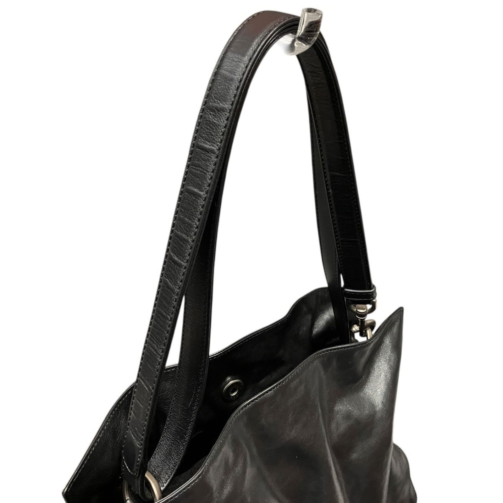 Leather Loewe Shoulder Bag - 8