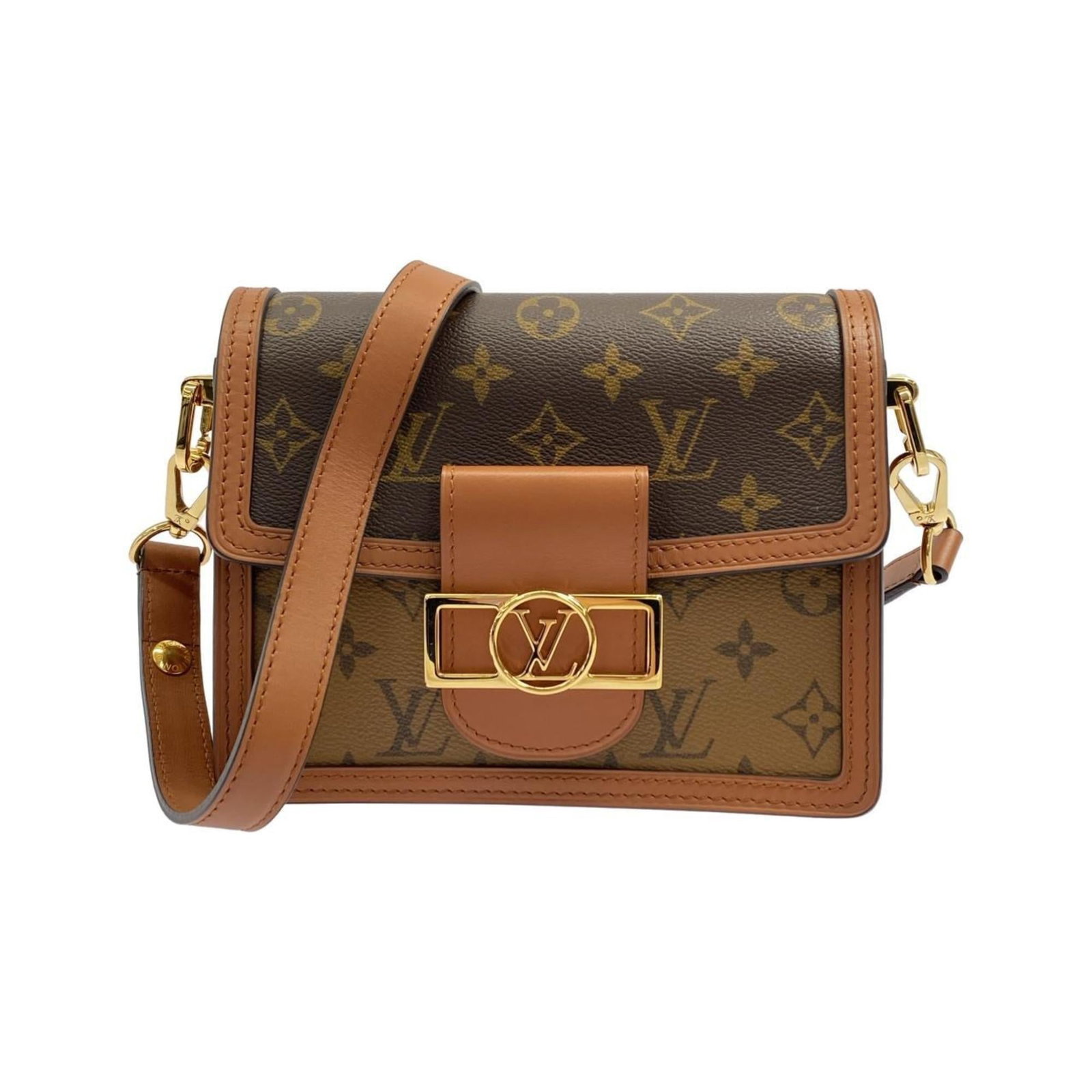 Canvas Louis Vuitton Shoulder Bag Coated: Canvas Louis Vuitton Shoulder Bag Coated This listing features Canvas Louis Vuitton Shoulder Bag Coated. Item specifics are provided below. Item Specifics: Brand: Louis Vuitton Type: Shoulder Bag Mate