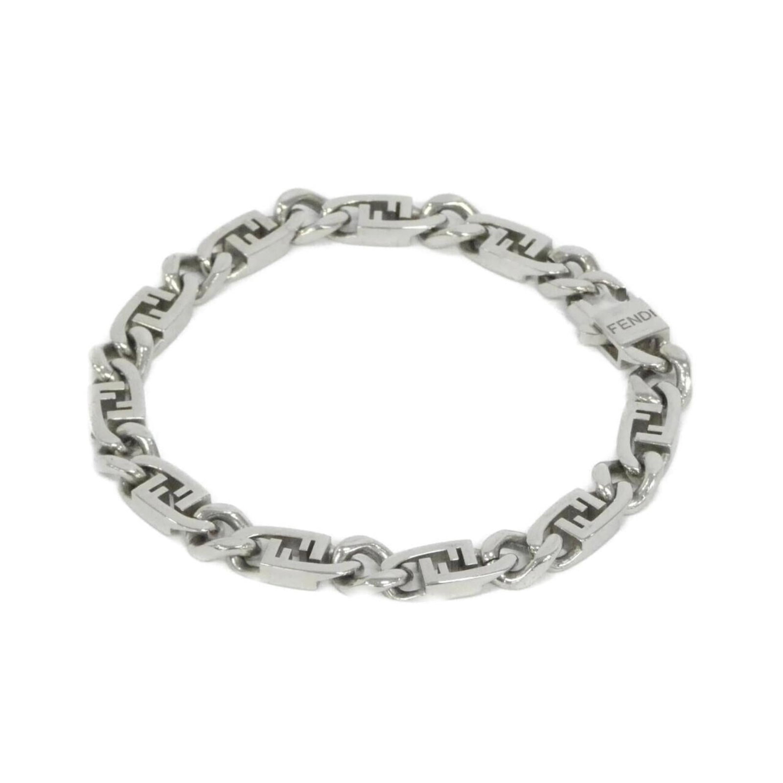 Bracelet Fendi Charm: Bracelet Fendi Charm This listing features Bracelet Fendi Charm. Item specifics are provided below. Item Specifics: Brand: Fendi Type: Charm Bracelet Gender: Men,Women Color: Silver Length: 20cm / 7.8