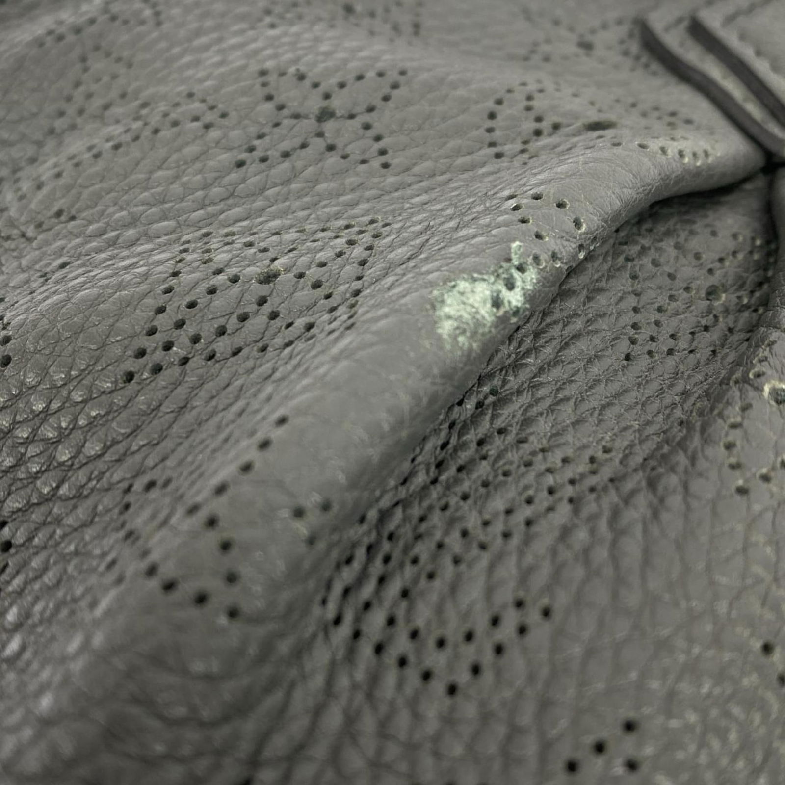 Leather Louis Vuitton Handbag - 3