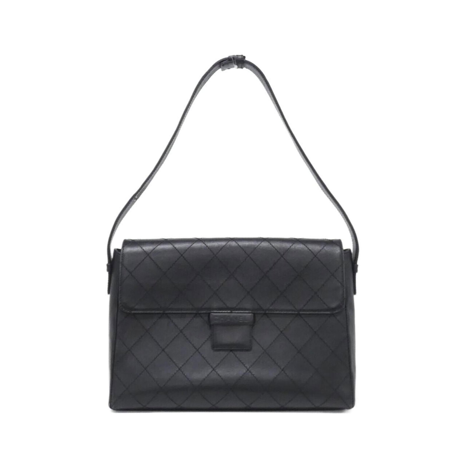 Leather Chanel Shoulder Bag: Leather Chanel Shoulder Bag This listing features Leather Chanel Shoulder Bag. Item specifics are provided below. Item Specifics: Brand: Chanel Type: Shoulder Bag Material: Leather Leather/Fur Type: C